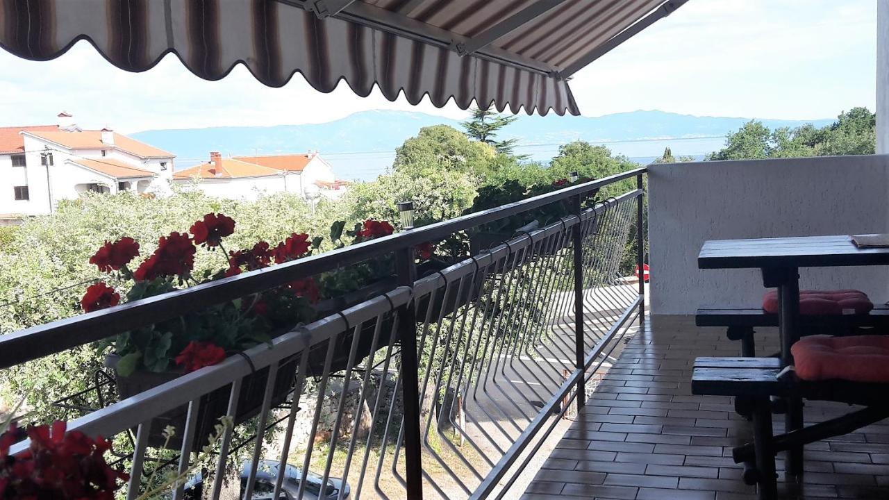 Apartments Sabina I Grapes مالينسكا المظهر الخارجي الصورة