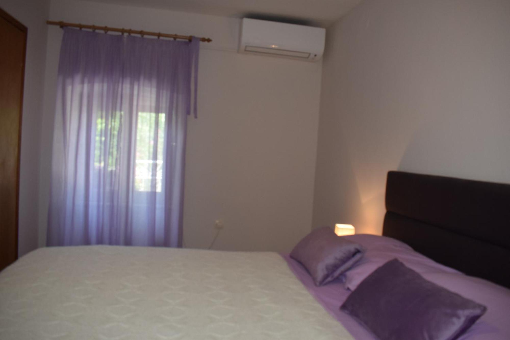 Apartments Sabina I Grapes مالينسكا المظهر الخارجي الصورة