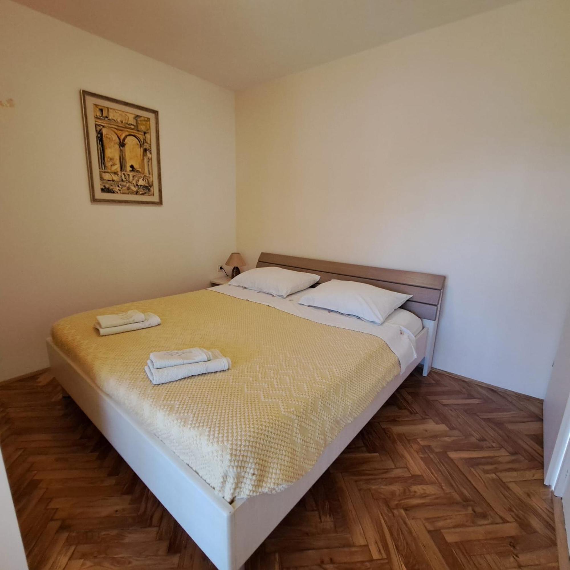 Apartments Sabina I Grapes مالينسكا المظهر الخارجي الصورة