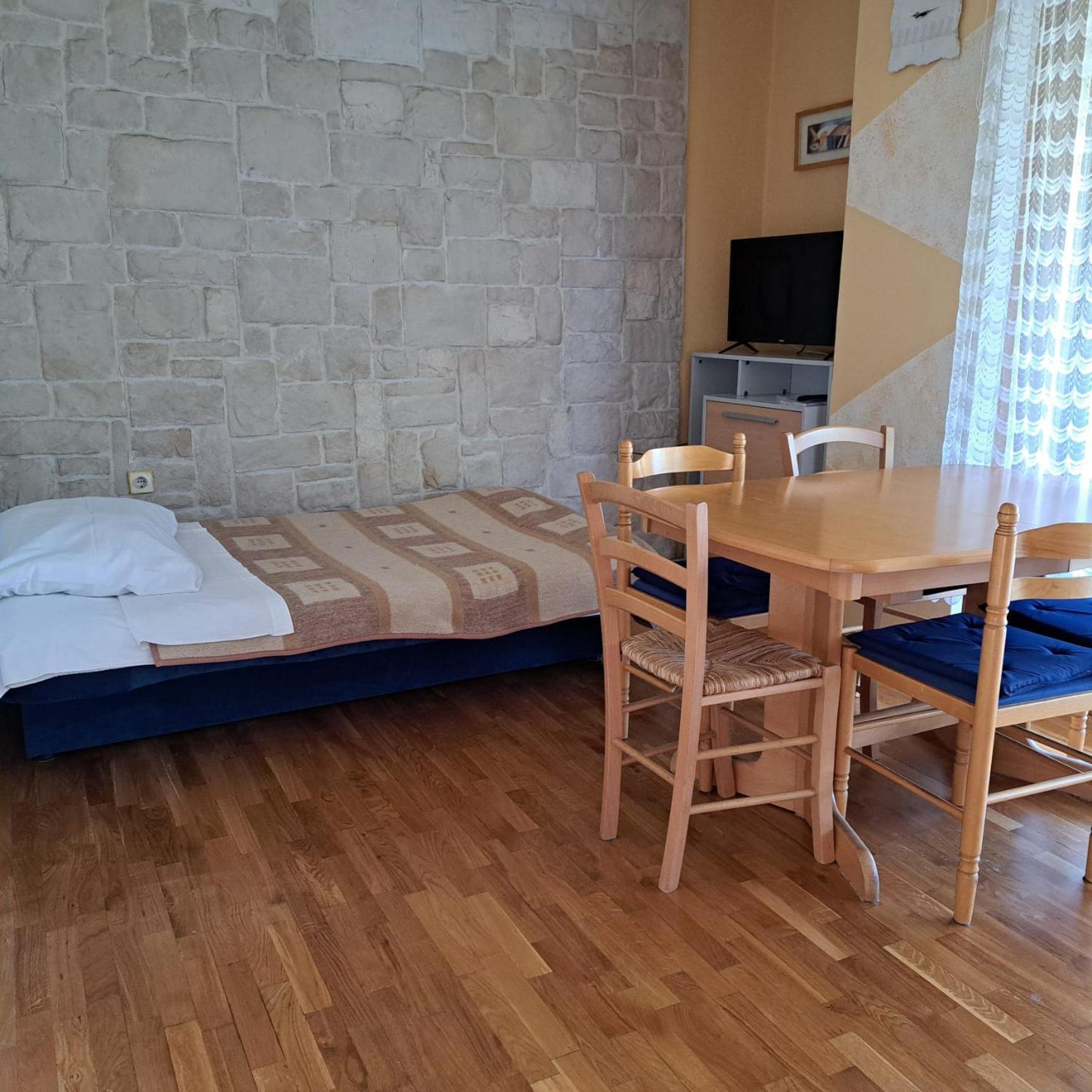 Apartments Sabina I Grapes مالينسكا المظهر الخارجي الصورة