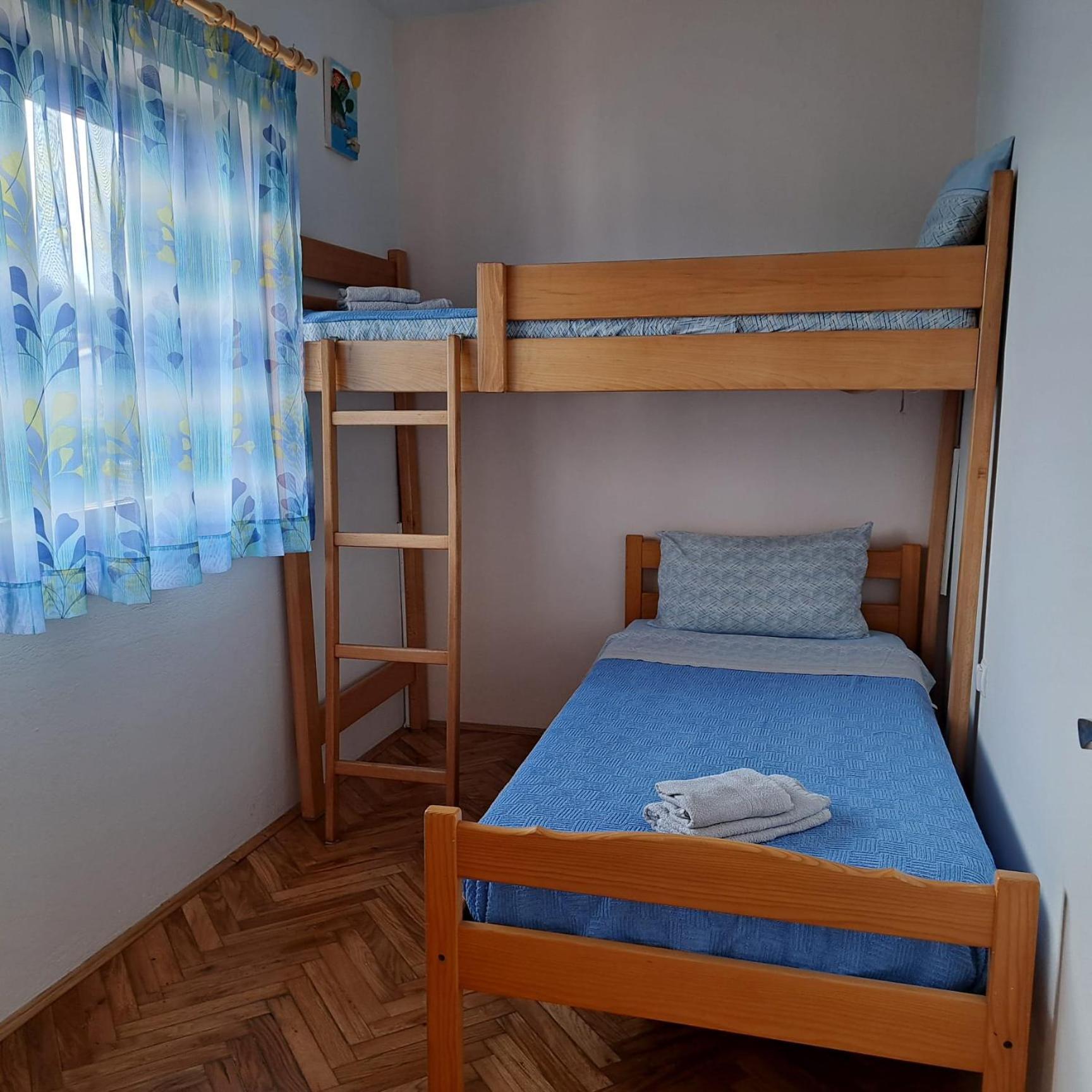 Apartments Sabina I Grapes مالينسكا المظهر الخارجي الصورة
